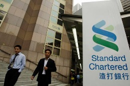Trụ sở Ngân hàng Standard Charterd tại Hồng Kông - tinkinhte.com